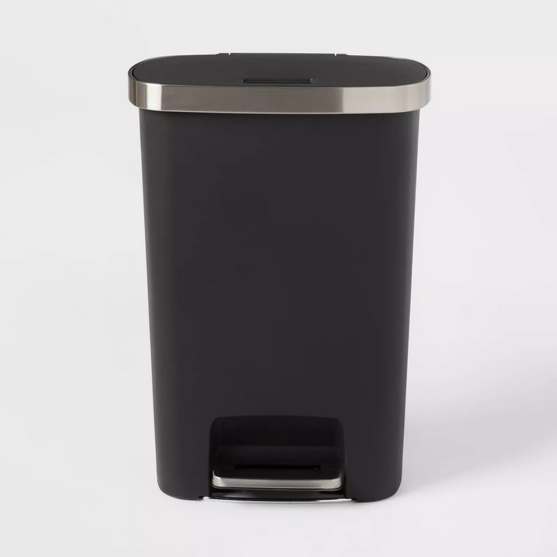 Plastic Locking Lid Step Trash Can Black